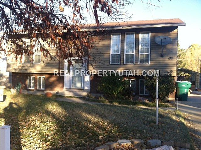 722 Robins front_01072014