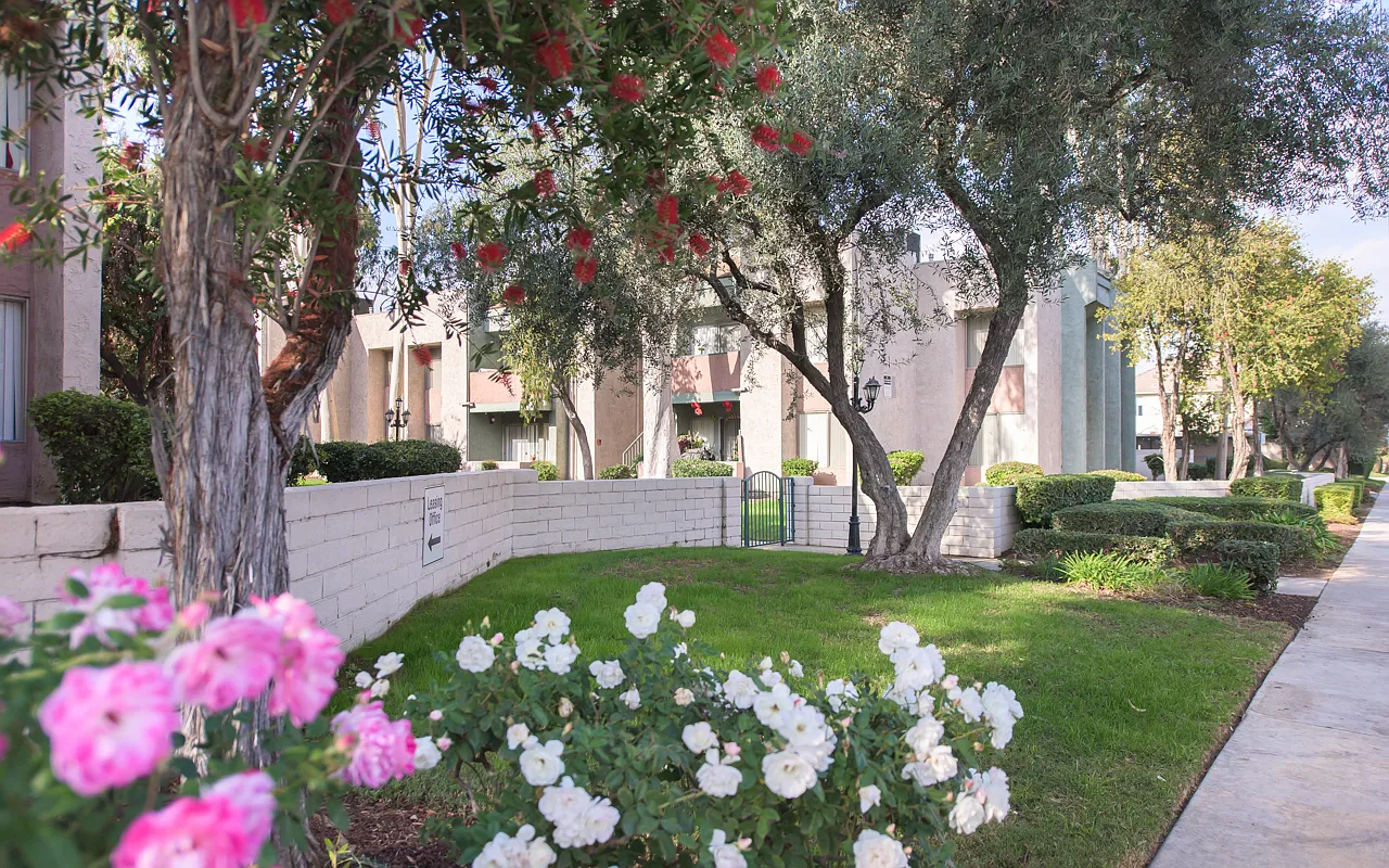 San Gabriel Villa — Photo 1