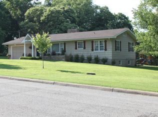 807 Valley View Dr, Branson, MO 65616