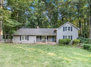 198 Ridgeway Cir, Cornelia, GA 30531