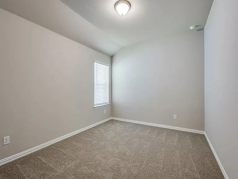 3925 Jasper Ln — Photo 12