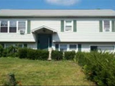 29 Doyle Dr, Wappingers Falls, NY, 12590