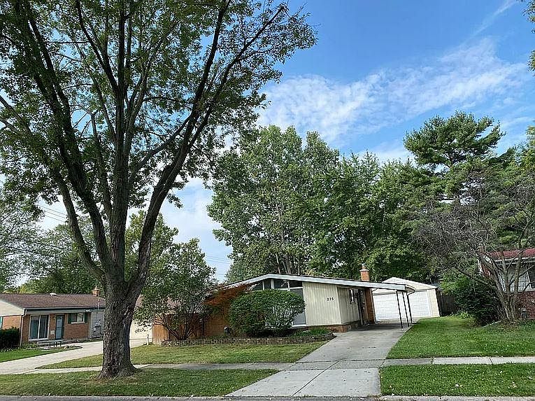 1st image of 226 Burtman Dr