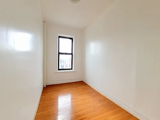 Rented by Brick&Mortar | media 13