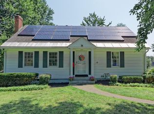 14 Southern Dr, Latham, NY 12110