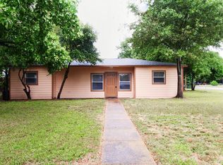 902 17th Ave N, Texas City, TX 77590