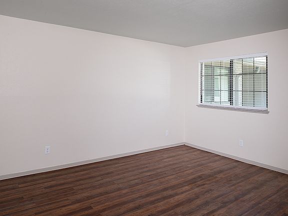 2nd image of 4708 Abbott Ave APT 207
