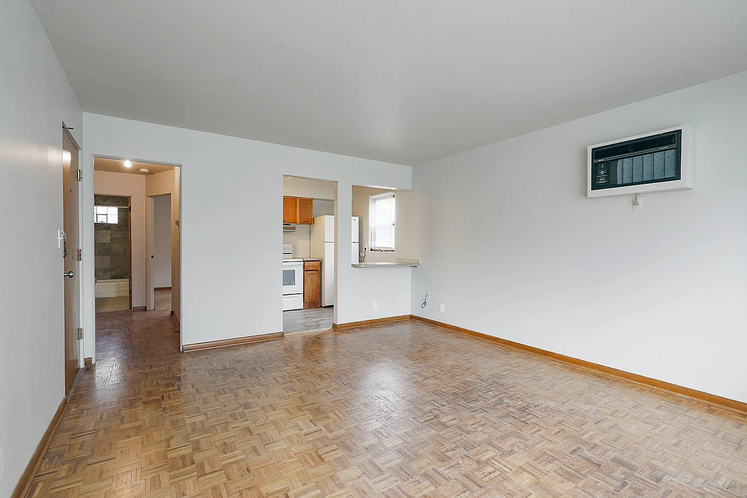 1 bed, 611 sqft, $689 — Photo 3