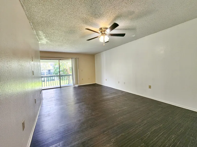 4309 S Semoran Blvd #4 — Photo 6