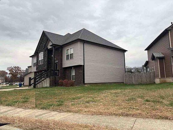 2nd image of 1283 Golden Eagle Way