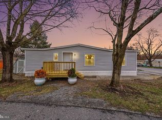 31 Cypress Ln, Carlisle, PA 17015