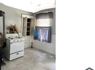 39 Stanton St #2, Worcester, MA 01605