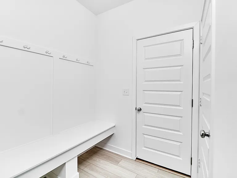 8603 Georgina St — Photo 19