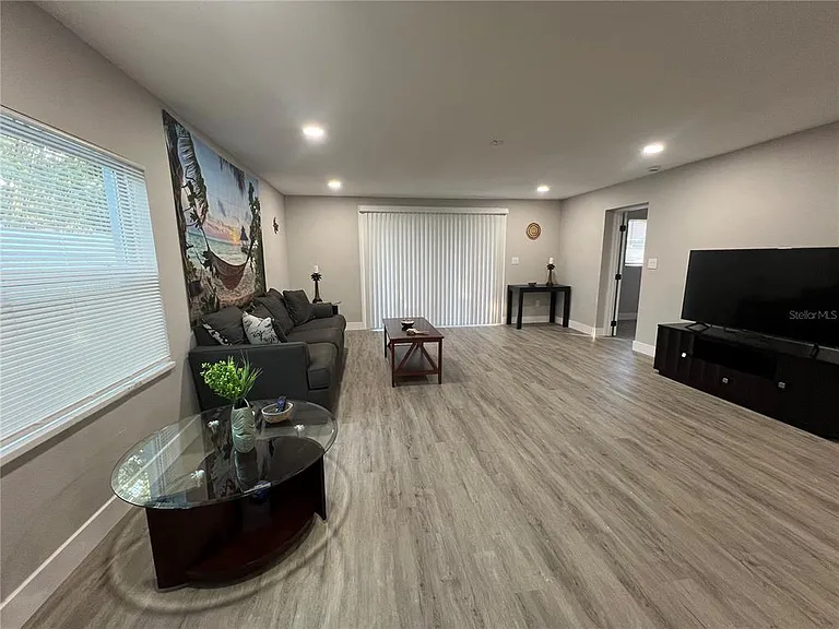 10341 Kumquat Ln — Photo 17