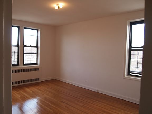 5th image of 34-20 74th St #5C