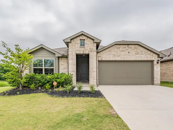 104 Piping Rock Dr, Fort Worth, TX 76131