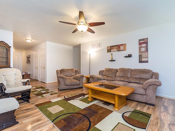 5th image of 161 W Lewis Ave