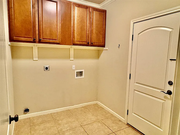 15210 Falcon Dr — Photo 28