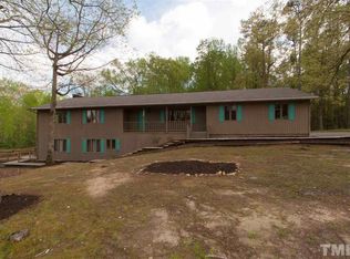 1521 Ranch Rd, Clayton, NC 27520