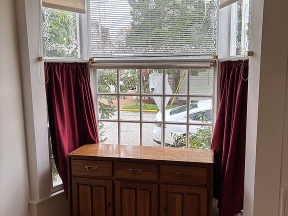 3rd image of 200 Cannon St APT 1A