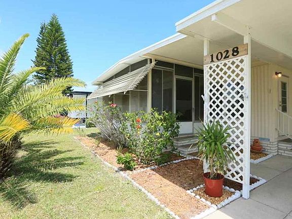 2nd image of 1028 Oriole Cir