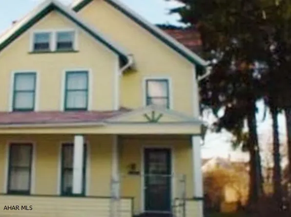 1121 16th Ave, Altoona, PA 16601