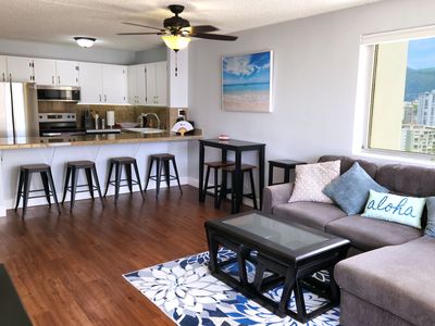 400 Hobron Ln APT 2015, Honolulu, HI, 96815