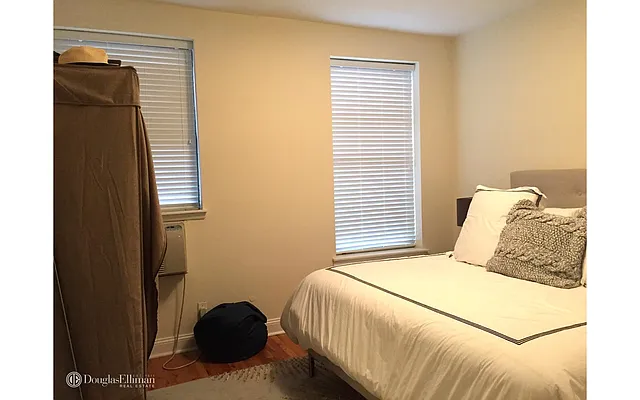 Rented by Douglas Elliman | media 8