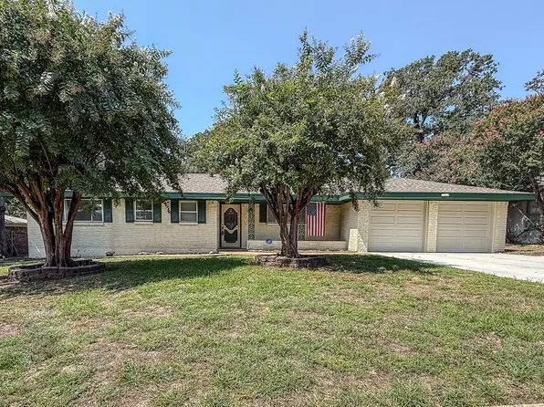 1137 Karla Dr, Hurst, TX 76053