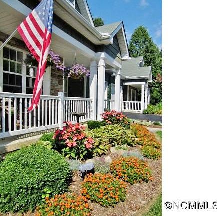 3rd image of 55 Coldwater Ln