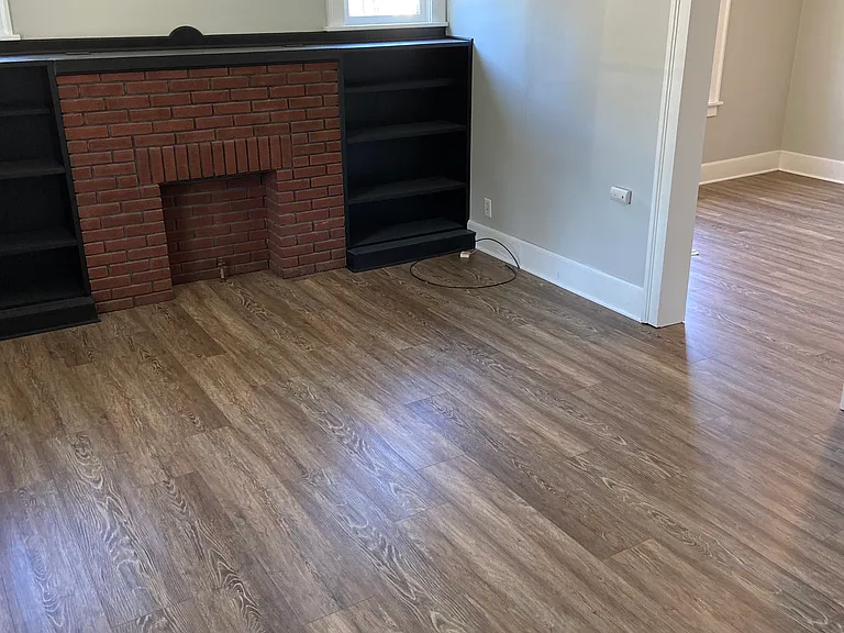 325-327 Virginia Ave #325 — Photo 6