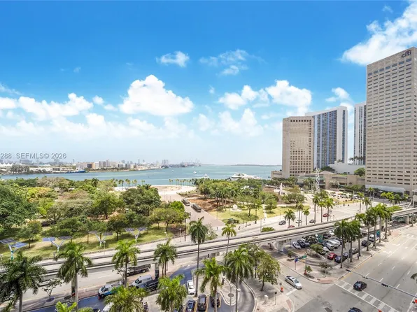 50 Biscayne Blvd APT 514, Miami, FL 33132