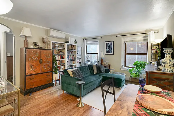 Rented by Compass | media 1
