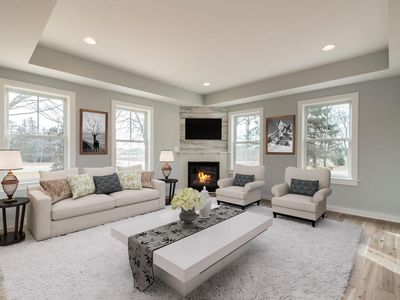 1708 Western Ave, Jackson, WI, 53037