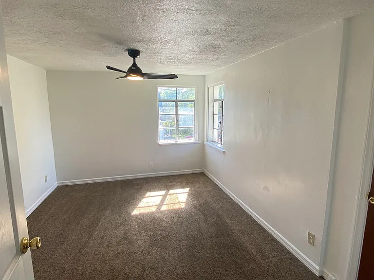 1749 Stewart Blvd — Photo 6