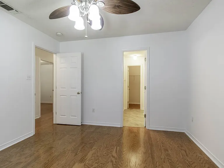 11107 Dede Dr — Photo 17