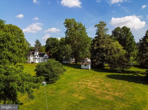 17115 Simpson Cir, Paeonian Springs, VA 20129