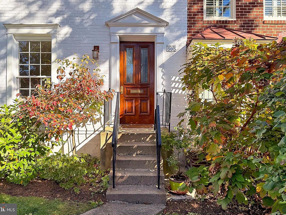 1st image of 805 Green St