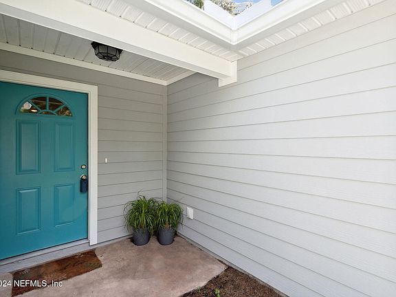 5th image of 8532 SUSIE Street