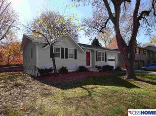 11013 Spring St, Omaha, NE 68144