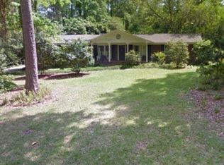 2261 Trescott Dr, Tallahassee, FL 32308