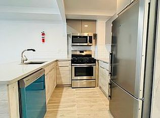 685 Saint Marks Ave #3R, Brooklyn, NY