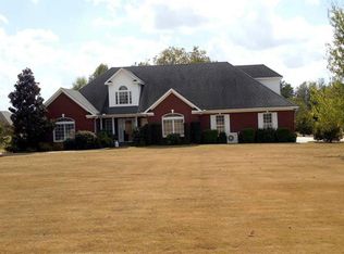 232 Taylor Rd, Hartselle, AL 35640