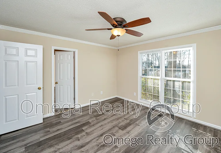 7504 Carrolwood Way — Photo 30