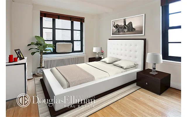 Sold by Douglas Elliman | media 14