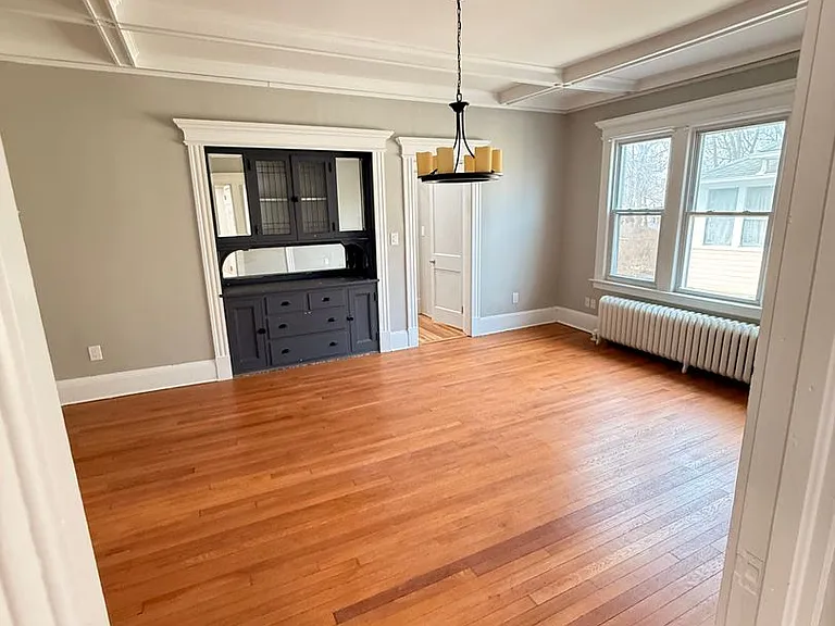 45-47 Maplewood Ave — Photo 32