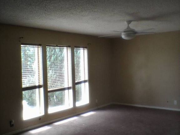 2nd image of 1600 Pony Cir