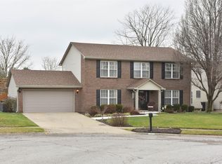 2957 Summerfield Dr, Lexington, KY