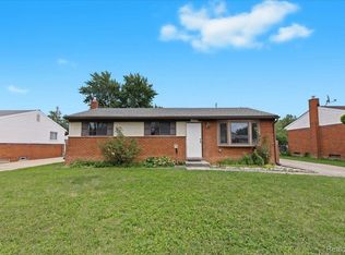 15809 Oakbrook St, Romulus, MI 48174