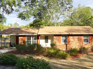 December Dr, Grantville, GA 30220